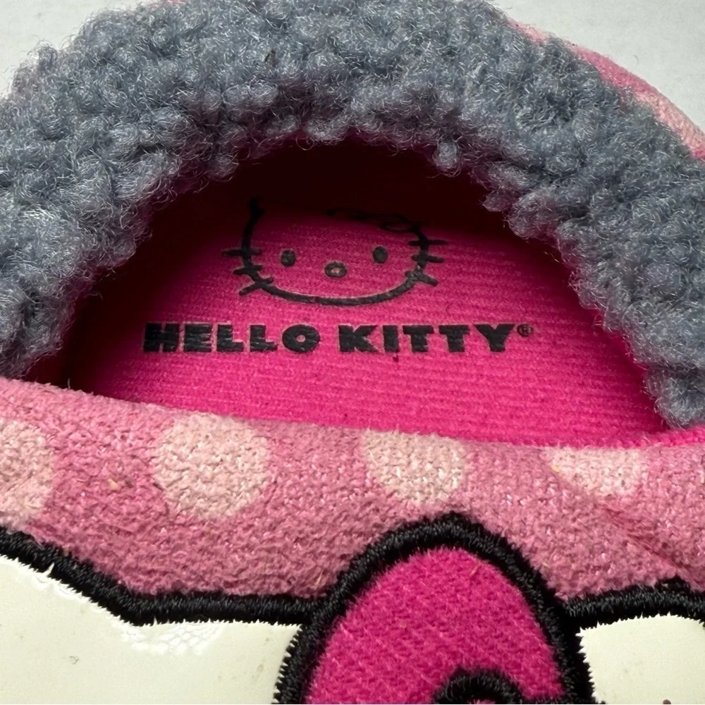 Hello Kitty Slippers 7/8